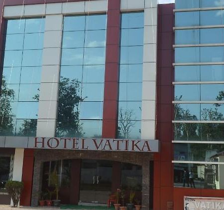 Hotel Vatika ดัลเฮาซี ภายนอก รูปภาพ